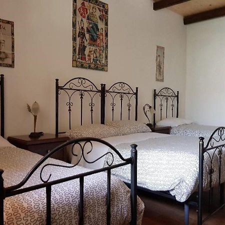 B&B Kephale Catánia Buitenkant foto