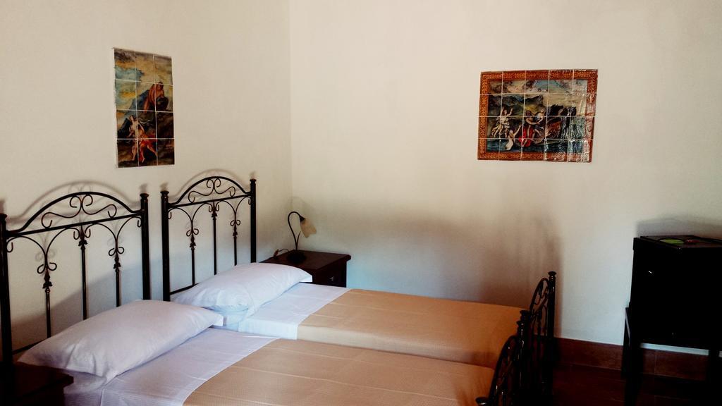 B&B Kephale Catánia Buitenkant foto
