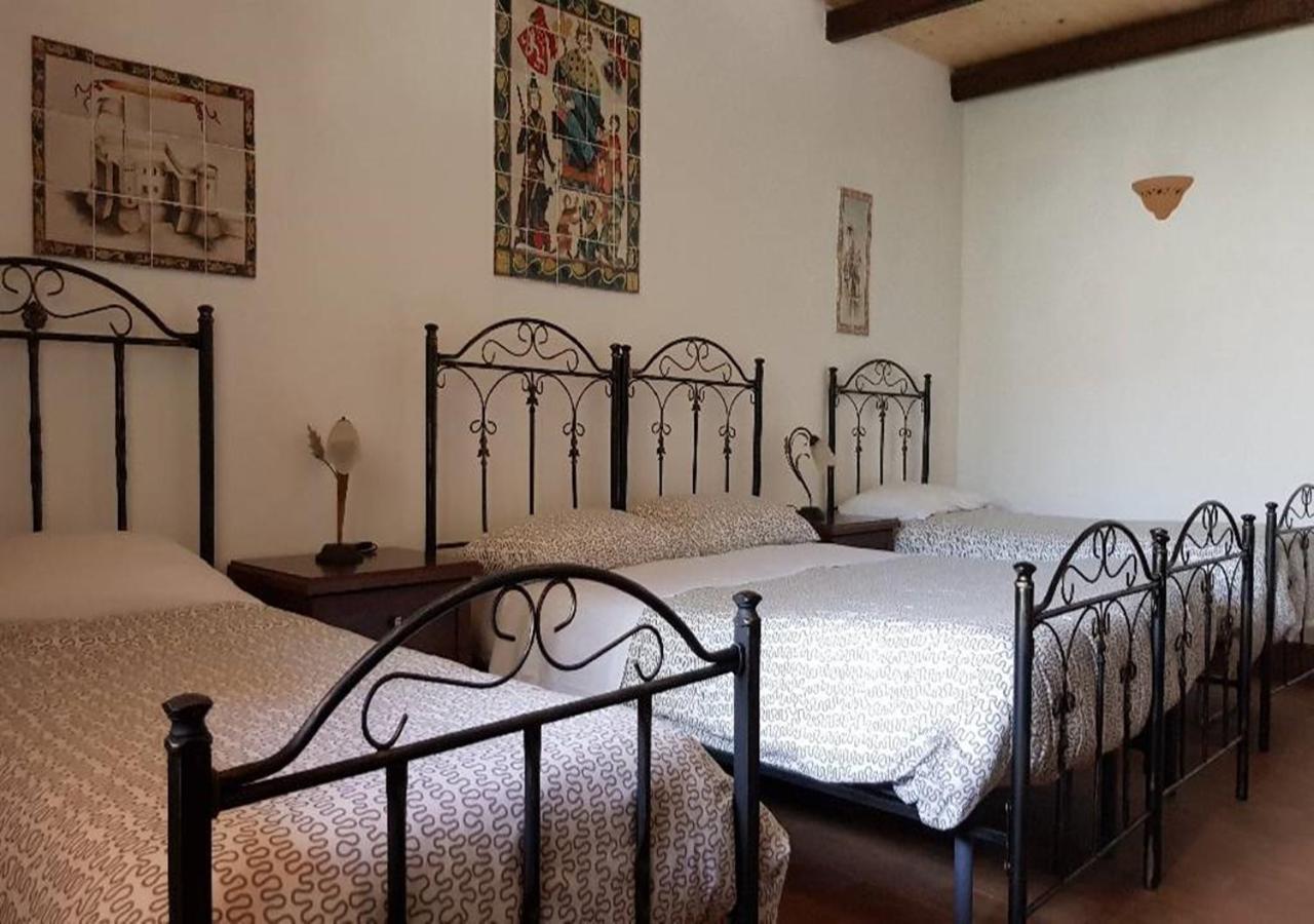 B&B Kephale Catánia Buitenkant foto