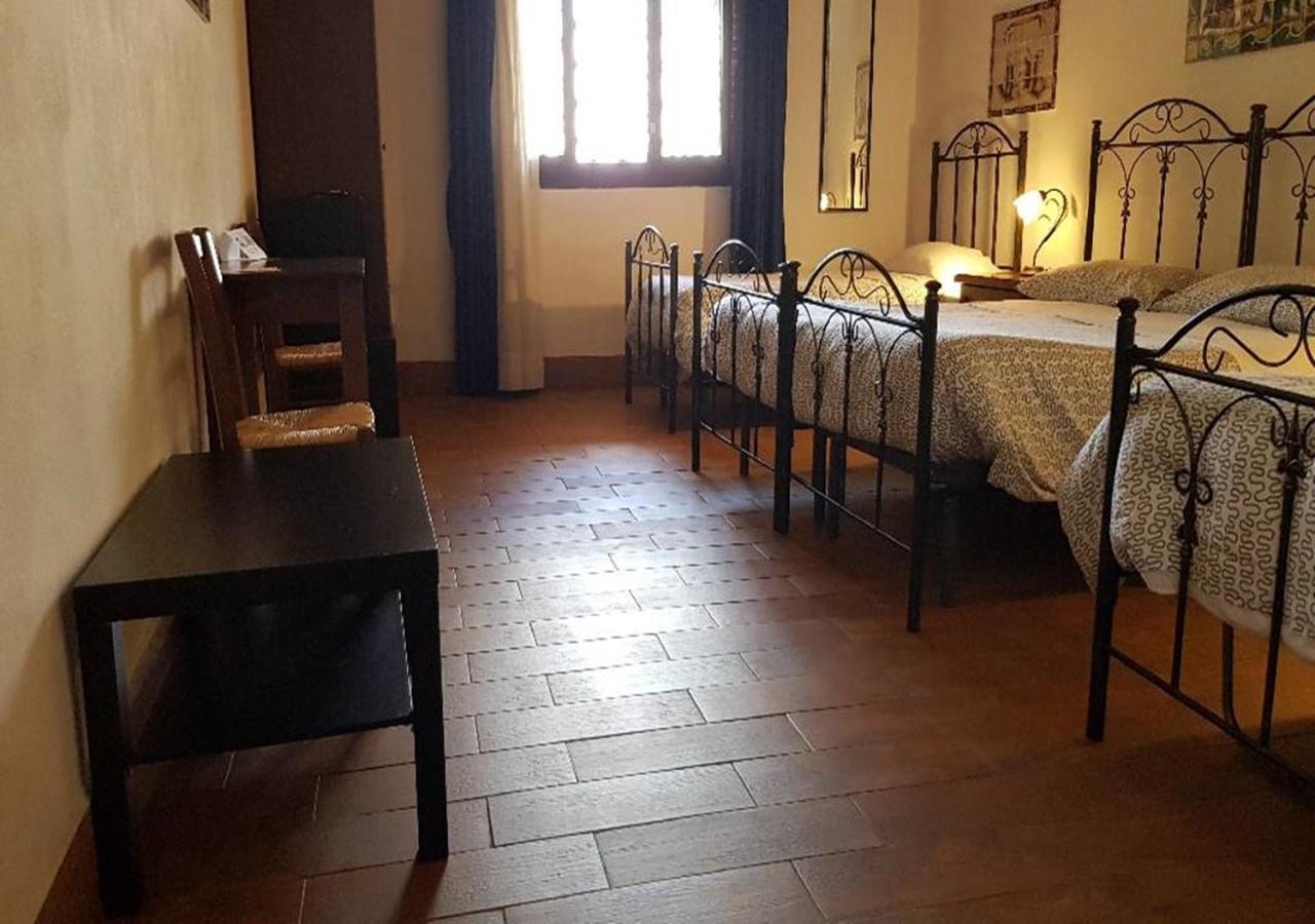 B&B Kephale Catánia Buitenkant foto