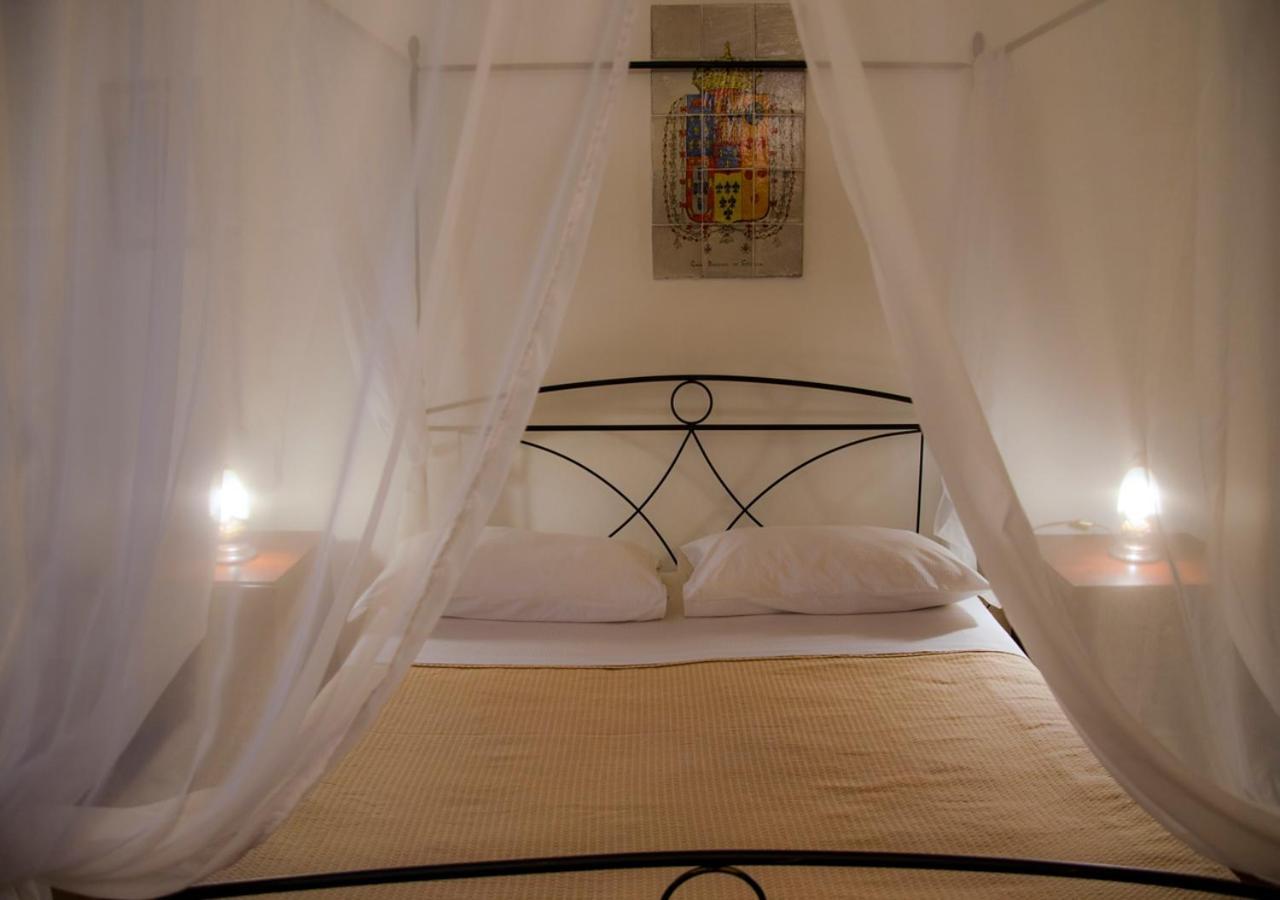 B&B Kephale Catánia Buitenkant foto